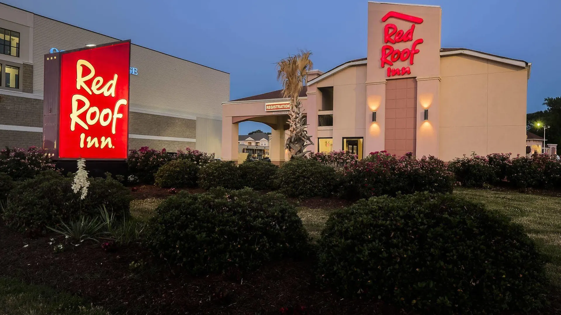 Red Roof Inn Virginia Beach-Norfolk Airport 2*,